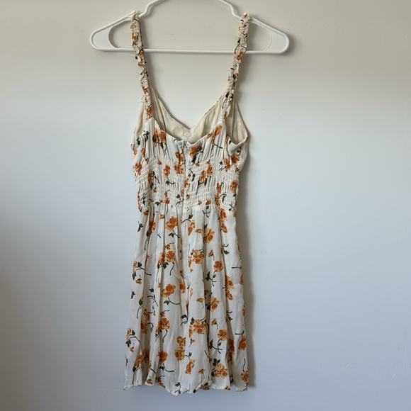 Reformation Elyse Dress Floral Cream Yellow Size: 6 - Picture 5 of 7